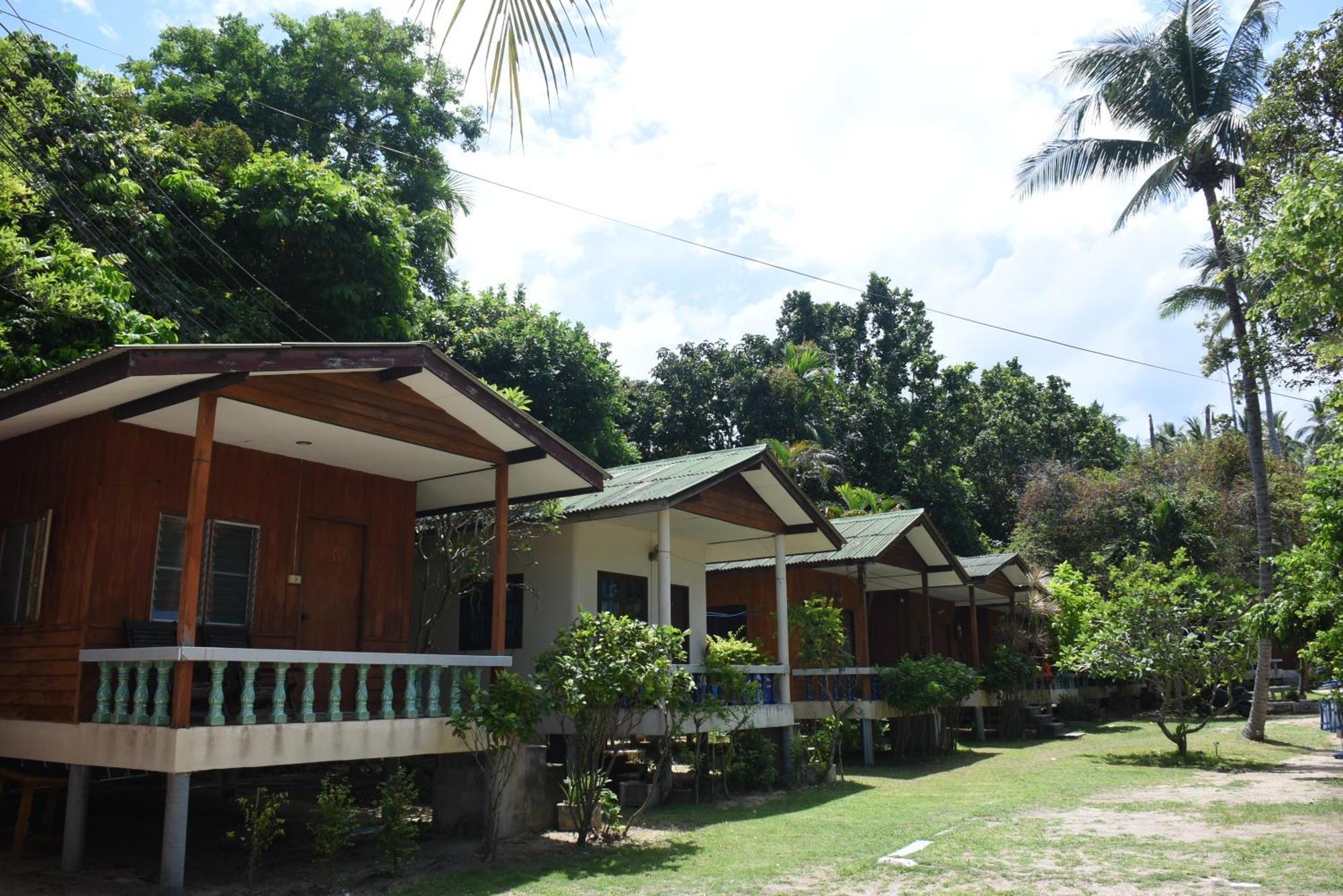 บลูโลตัส รีสอร์ต Hotel บ้านใต้ ภายนอก รูปภาพ